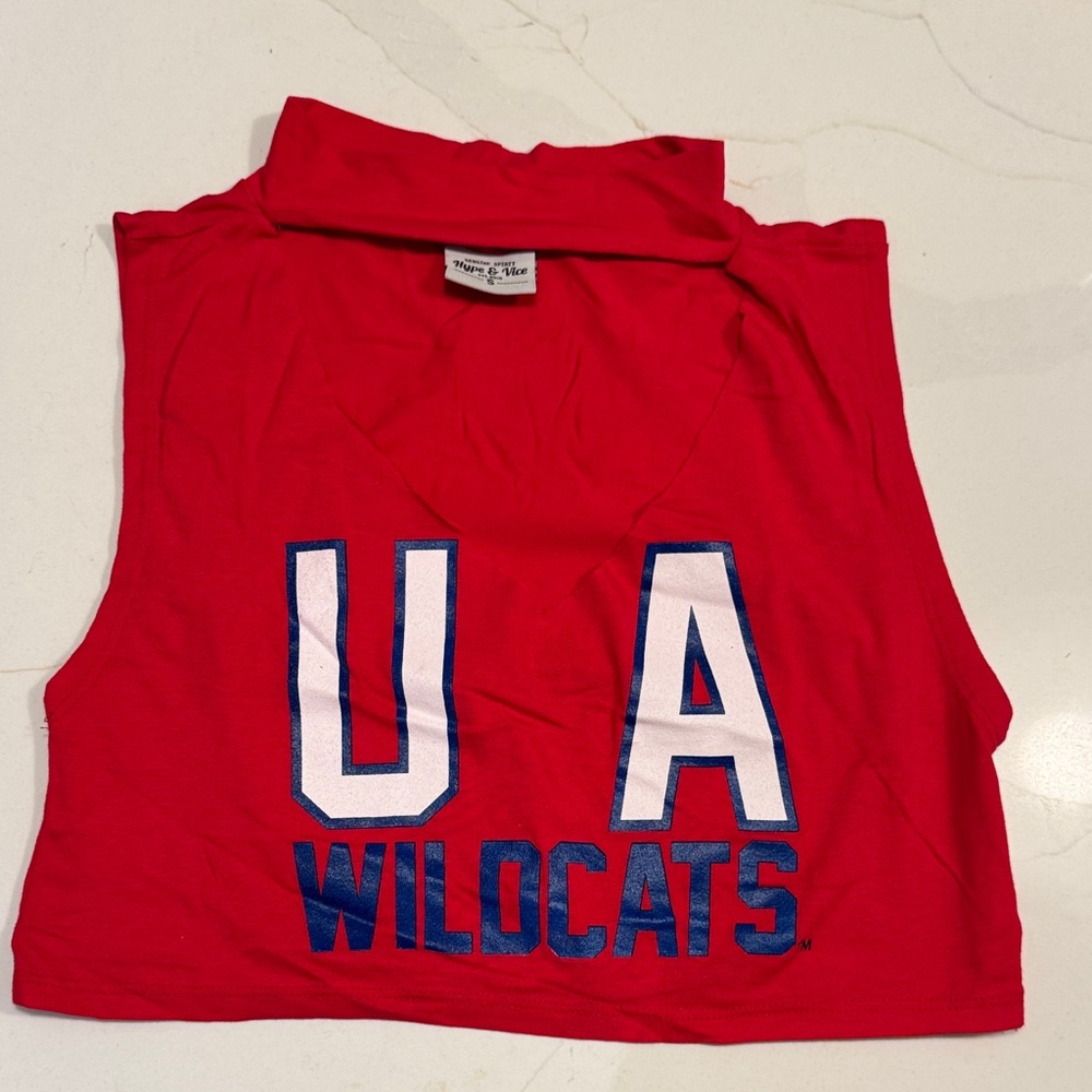 U of Arizona Wildcats Cropped Tank Top